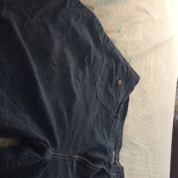 Blue jean shorts - Picture 3 of 5
